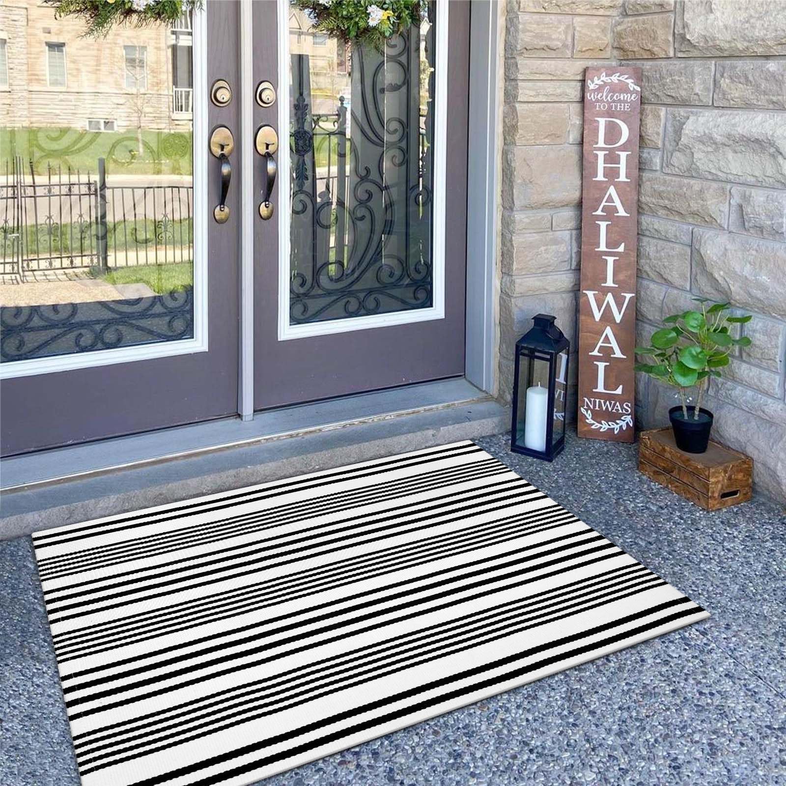 OJIA Outdoor Rug 3'x5', Black and Tan Area Rug Machine Washable Rugs Cotton Hand Woven Entry Rug Indoor Outdoor Striped Carpet for Front Porch/Deck/Backyard/Camping/Outdoor Decor