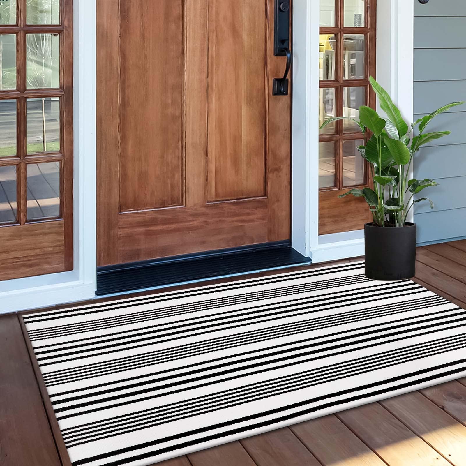OJIA Outdoor Rug 3'x5', Black and Tan Area Rug Machine Washable Rugs Cotton Hand Woven Entry Rug Indoor Outdoor Striped Carpet for Front Porch/Deck/Backyard/Camping/Outdoor Decor