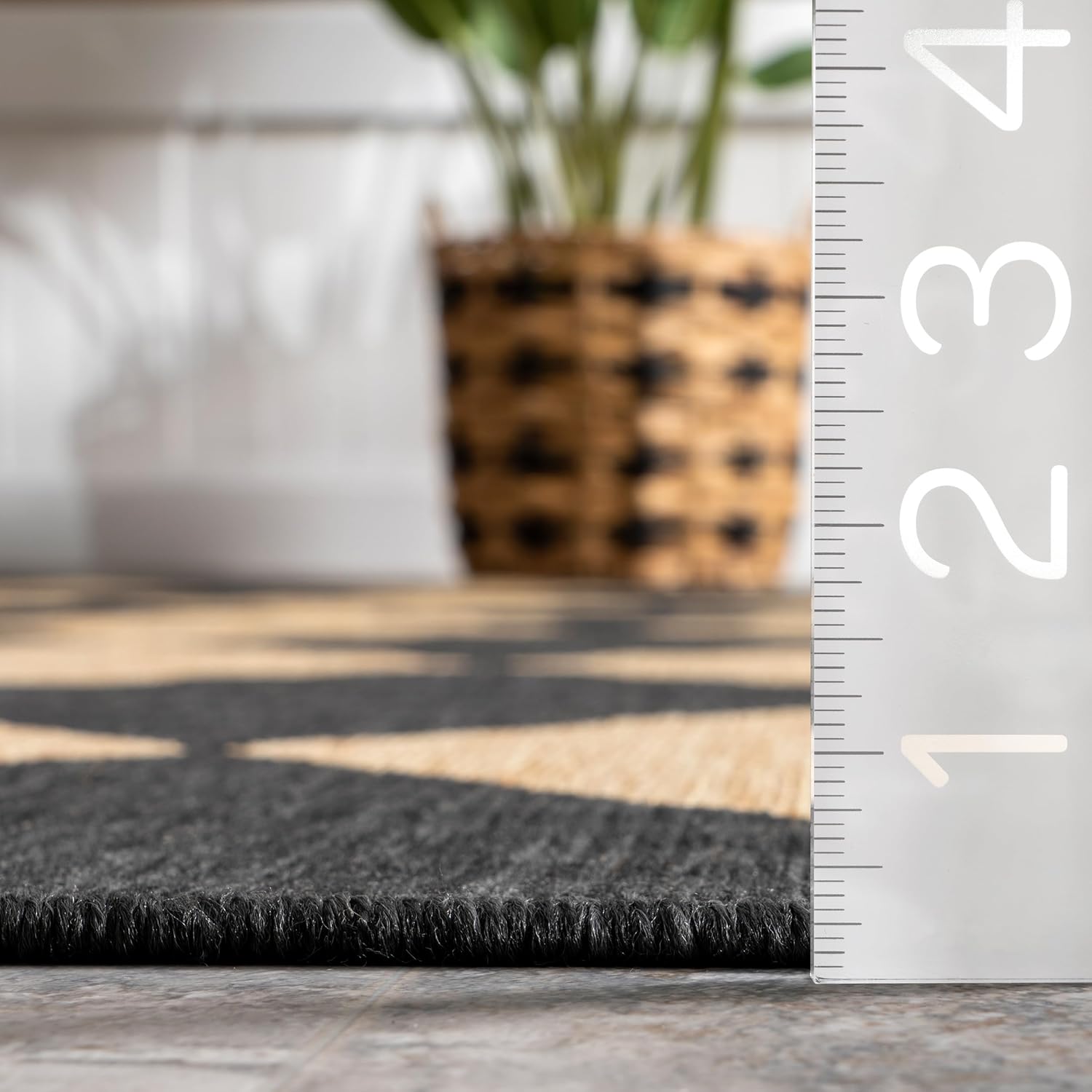 Nuloom Outdoor Performance Collection Sabina Dark Grey/Ivory, 8' x 10', Soft, High Traffic, Stain Resistant, Easy Clean, Durable Area Rug for Indoor/Outdoor Patio, Deck, Porch, Garden, Courtyard