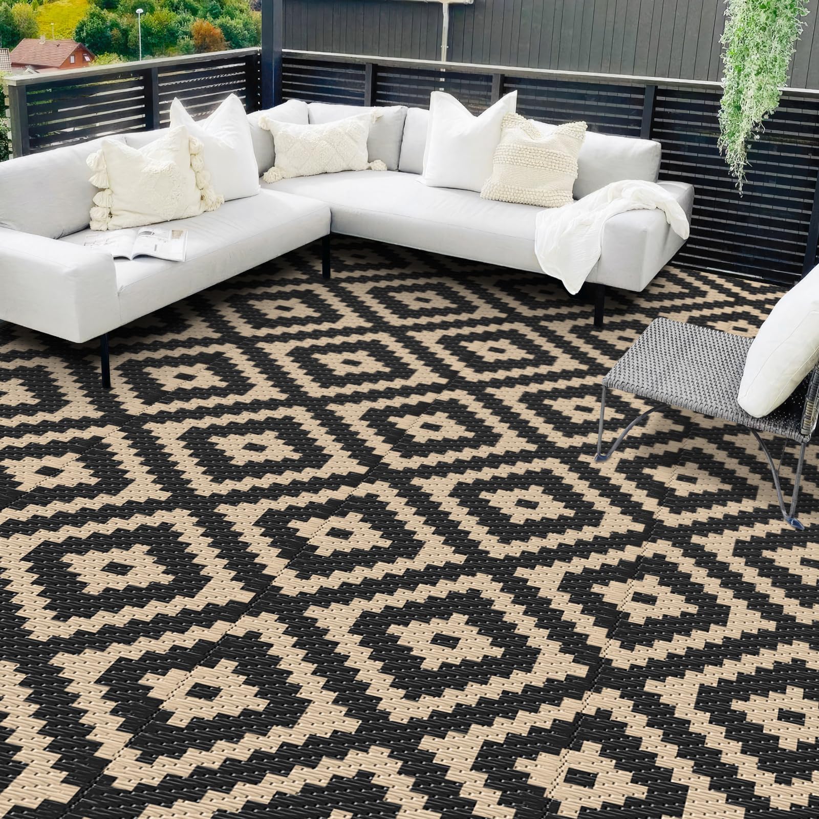 Mattitude Waterproof Outdoor Rug 5x8 Ft Outdoor Plastic Straw Rug Reversible Patio Rug Large Outdoor Carpet Area Rug for Patio Backyard Picnic Beach Camping RV Black & Beige