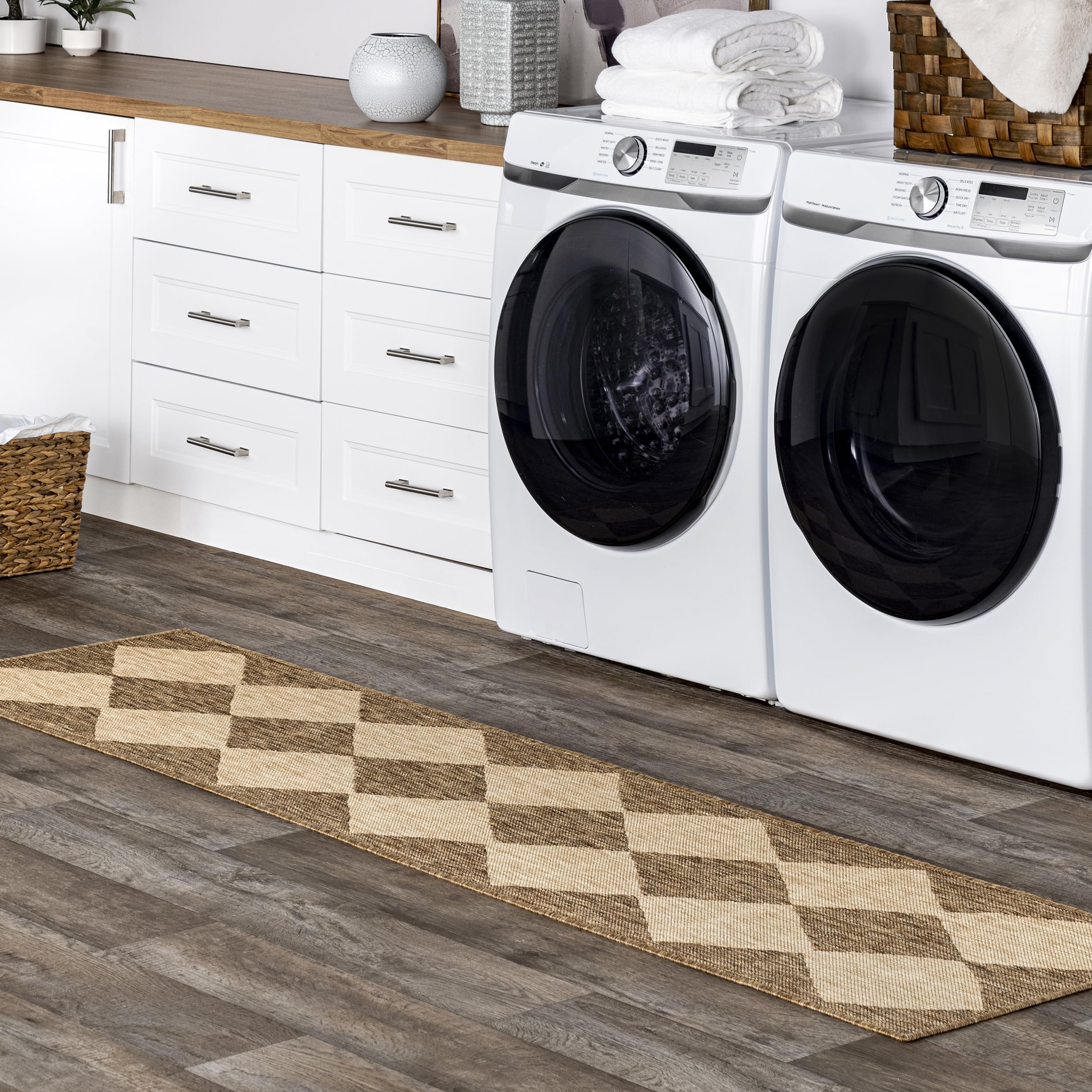 Nuloom Outdoor Performance Collection Sabina Dark Grey/Ivory, 8' x 10', Soft, High Traffic, Stain Resistant, Easy Clean, Durable Area Rug for Indoor/Outdoor Patio, Deck, Porch, Garden, Courtyard