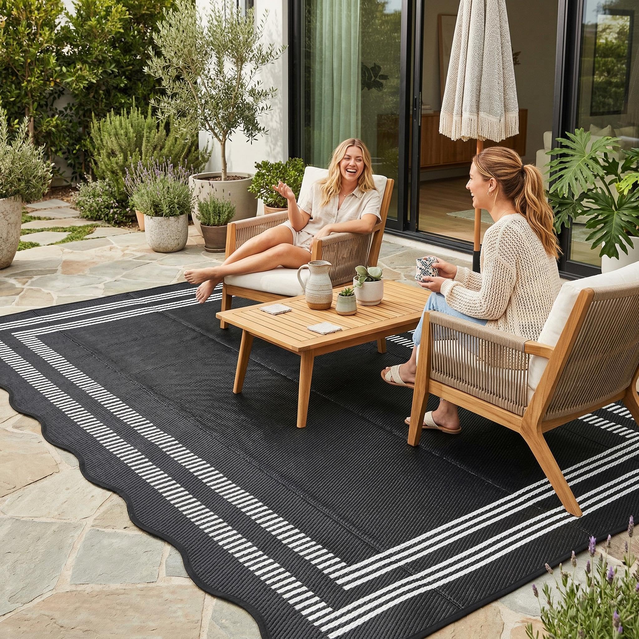 Garvee Waterproof Outdoor Rug 8x10, Scalloped Geometric Foldable Plastic Straw Patio Camping Rug, Outdoor RV Carpet for Deck Camper Porch Balcony Backyard Picnic Beach Black and White