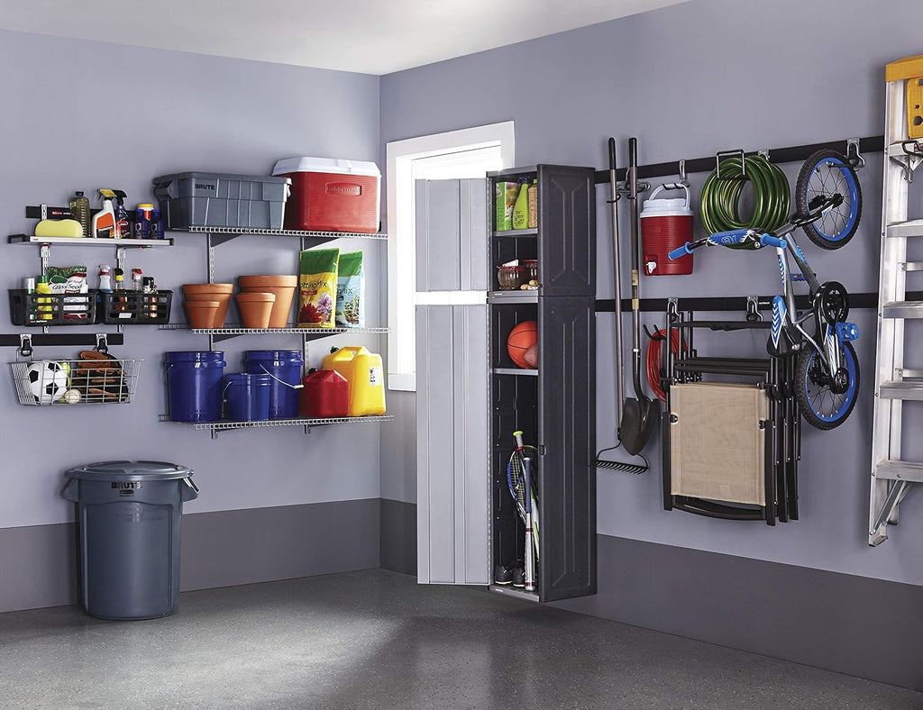 Rubbermaid Commercial Products BRUTE Tote Storage Container with Lid, 14-Gallon-included, Rugged/Reusable Boxes for Moving/Storing in Garage/Basement/Attic/Jobsite/Truck/Camping, Gray