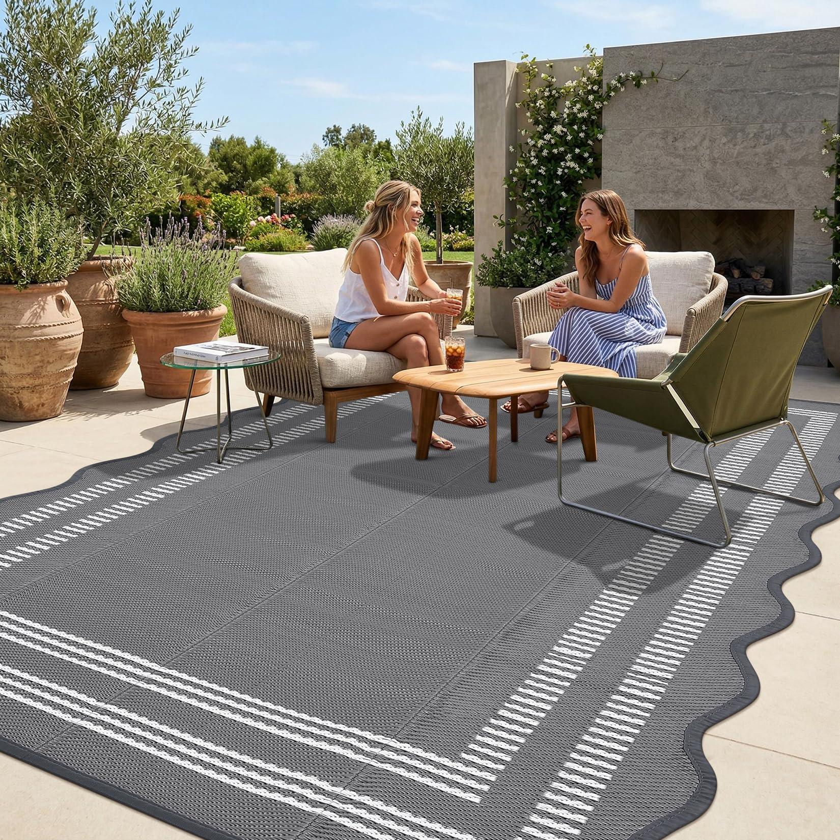 Garvee Waterproof Outdoor Rug 8x10, Scalloped Geometric Foldable Plastic Straw Patio Camping Rug, Outdoor RV Carpet for Deck Camper Porch Balcony Backyard Picnic Beach Black and White