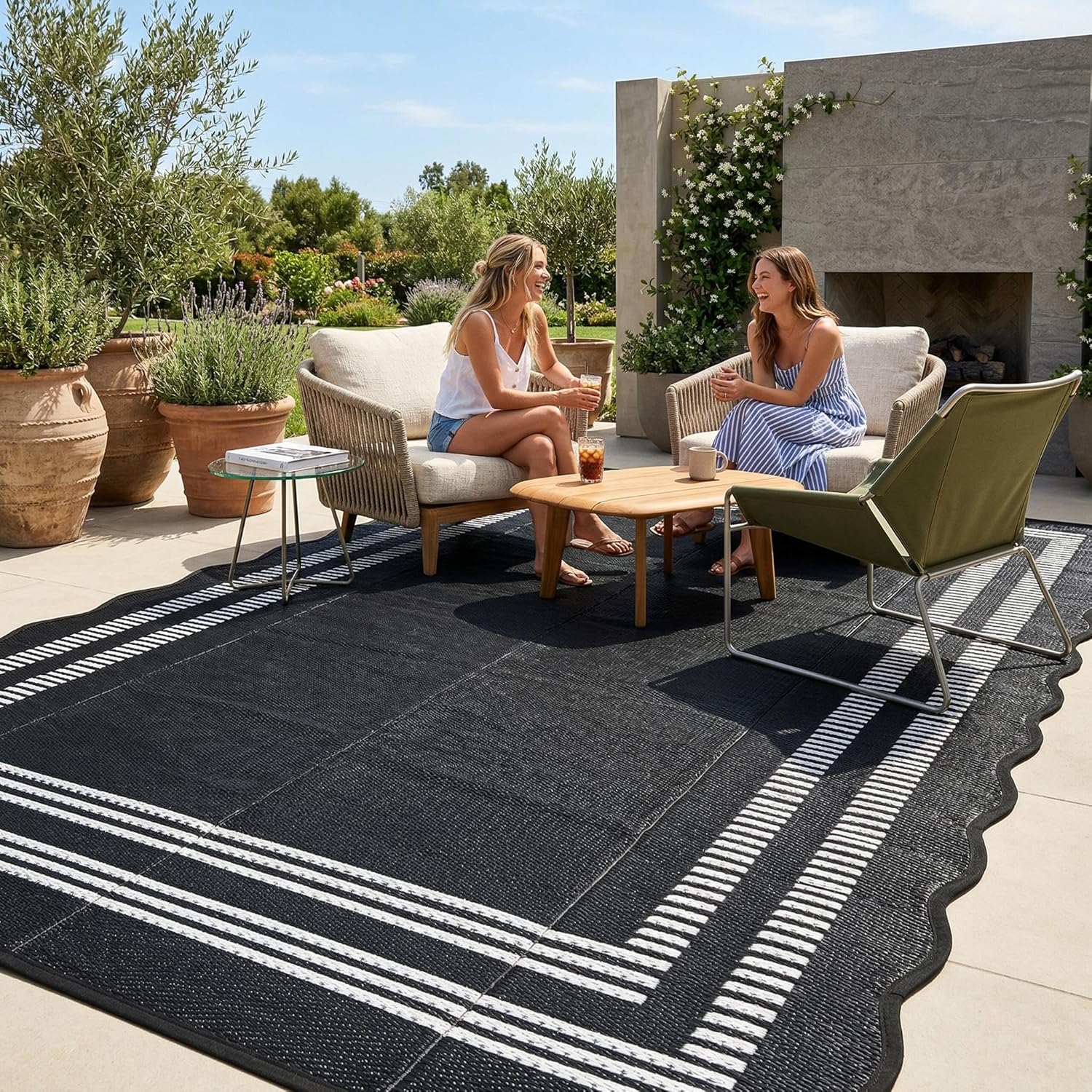 Garvee Waterproof Outdoor Rug 8x10, Scalloped Geometric Foldable Plastic Straw Patio Camping Rug, Outdoor RV Carpet for Deck Camper Porch Balcony Backyard Picnic Beach Black and White