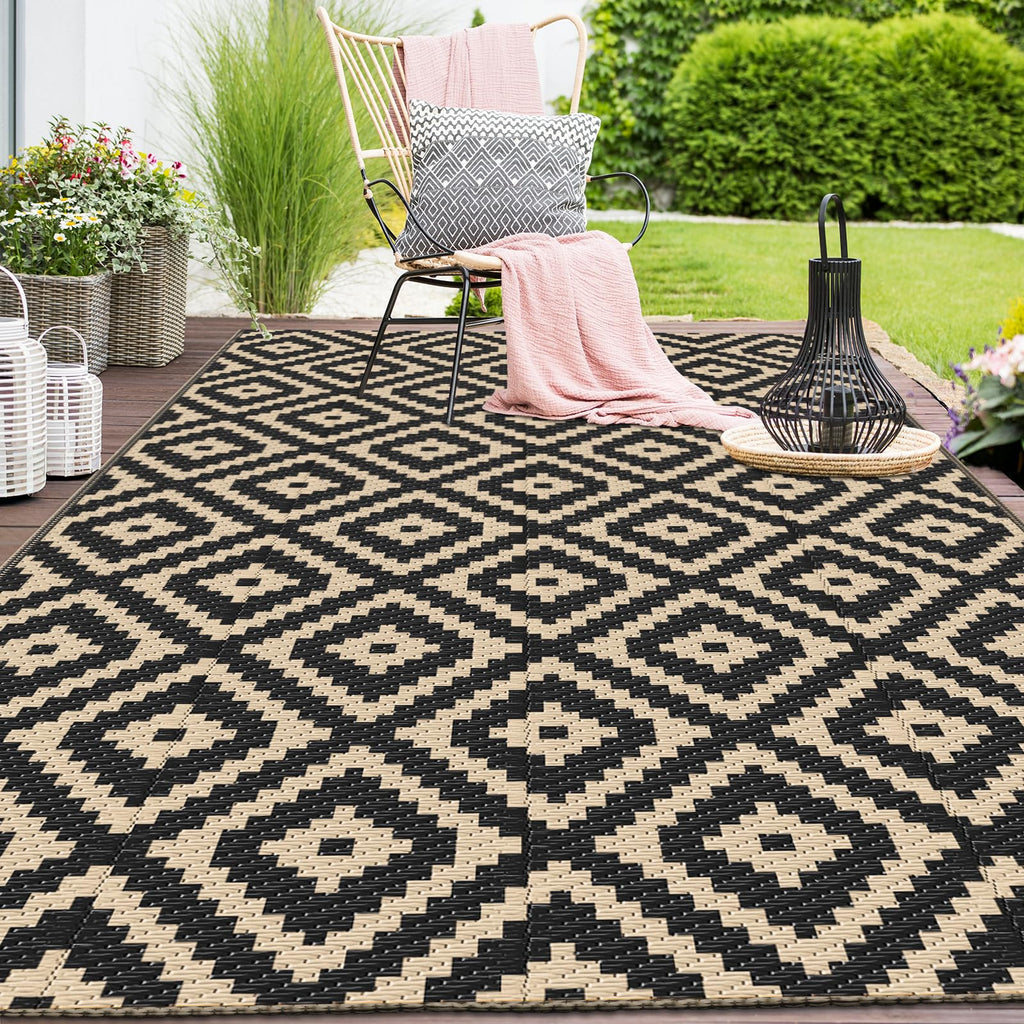 Mattitude Waterproof Outdoor Rug 5x8 Ft Outdoor Plastic Straw Rug Reversible Patio Rug Large Outdoor Carpet Area Rug for Patio Backyard Picnic Beach Camping RV Black & Beige