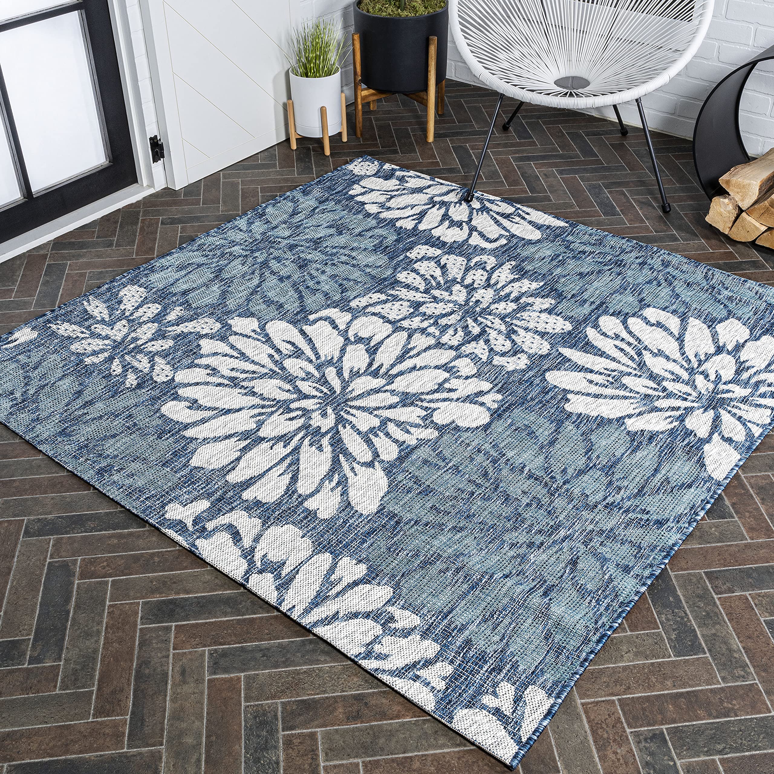 JONATHAN Y Floral Textured Weave Indoor Outdoor Area Rug 4X6 Navy/Aqua, Zinnia Modern for Backyard, Patio, Porch, Easy-Cleaning, High Traffic, Pet-Friendly, Non-Shedding (SMB110C-4)
