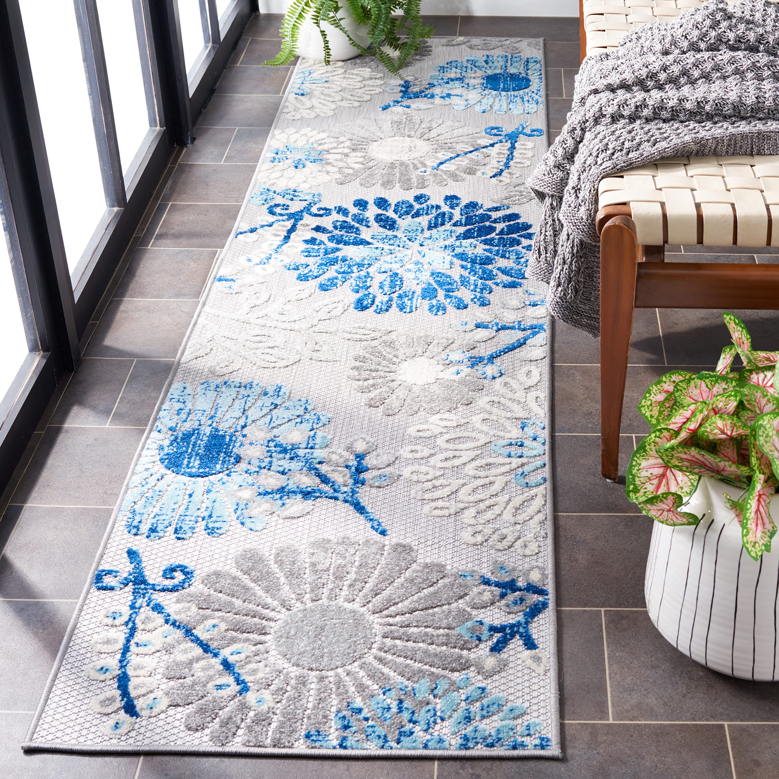 SAFAVIEH Washable Rug Outdoor Cabana Collection - 4' x 6', Cream & Red, Non-Shedding & Easy to Clean, Ideal for Patio, Backyard, Mudroom (CBN832A)