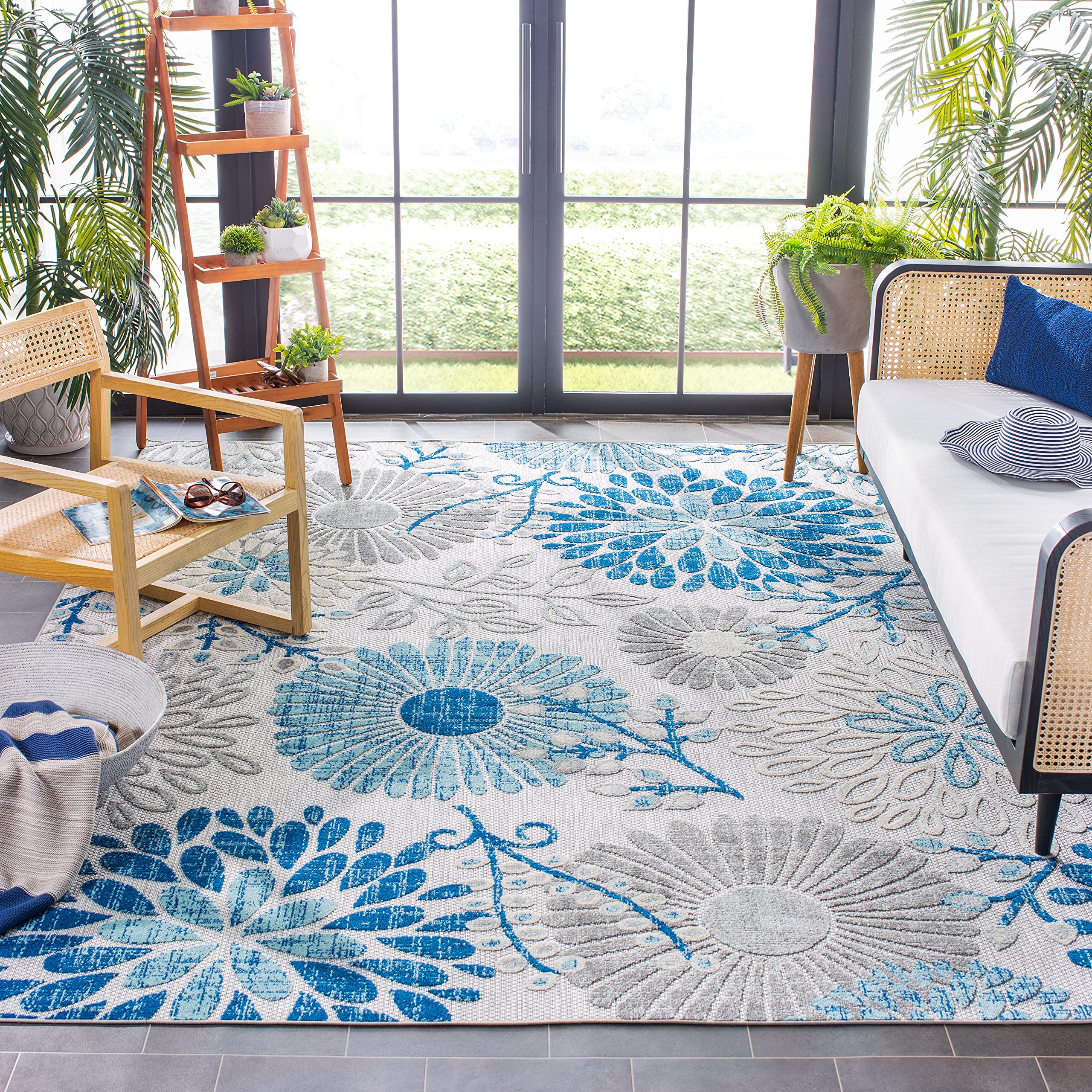 SAFAVIEH Washable Rug Outdoor Cabana Collection - 4' x 6', Cream & Red, Non-Shedding & Easy to Clean, Ideal for Patio, Backyard, Mudroom (CBN832A)