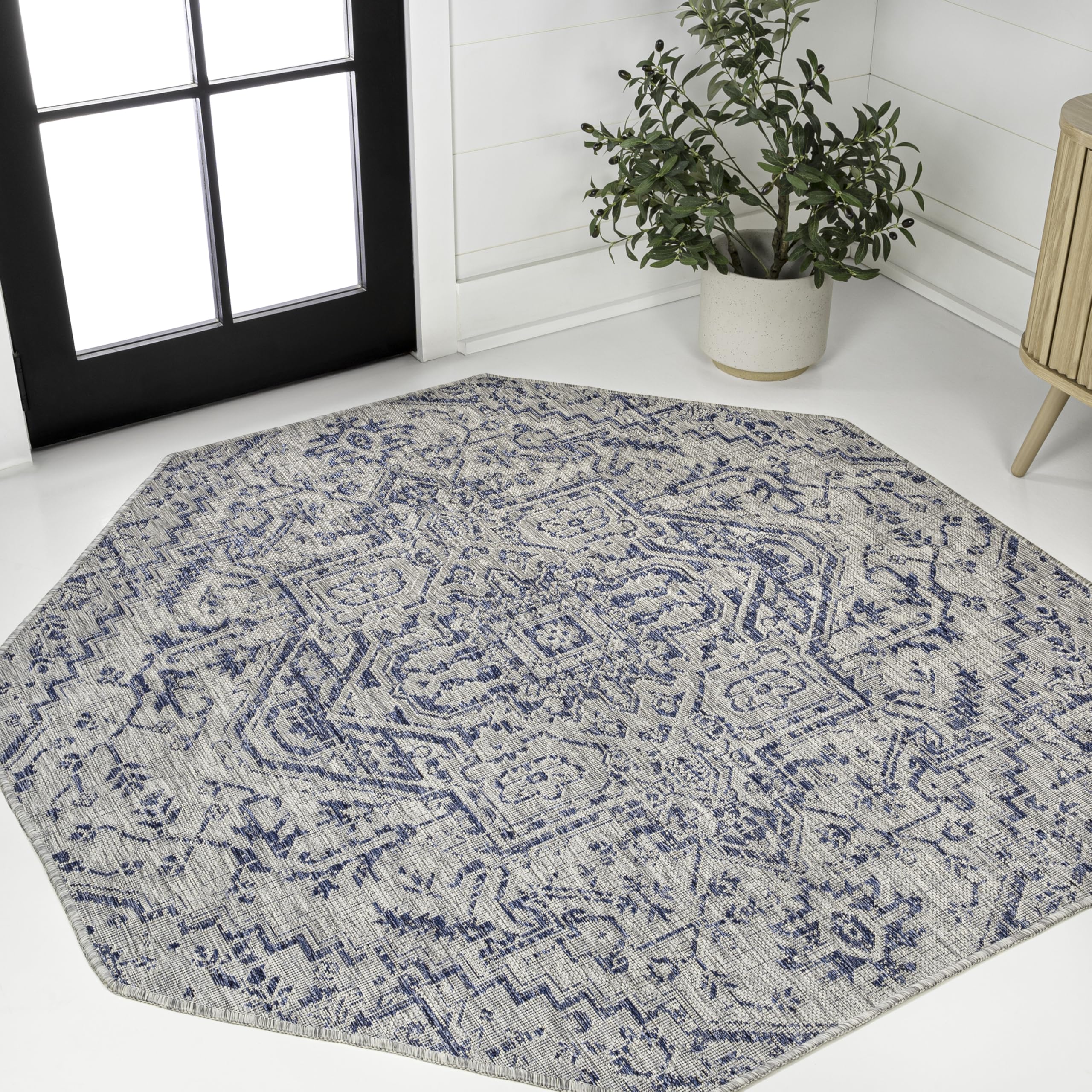 JONATHAN Y Boho Medallion Indoor Outdoor Area Rug 4X6 Navy/Gray, Estrella Textured Weave for Backyard, Patio, Porch, Easy-Cleaning, High Traffic, Pet-Friendly, Non-Shedding (SMB105B-4)